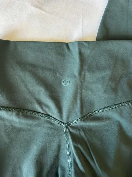 Garage Forest Green Active Leggings and Sports Bra Set size small in both - Picture 4 of 5